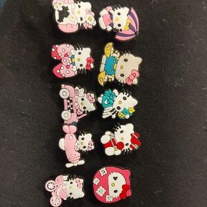 Hello Kitty Pink Multicolor Shoe Charms Set